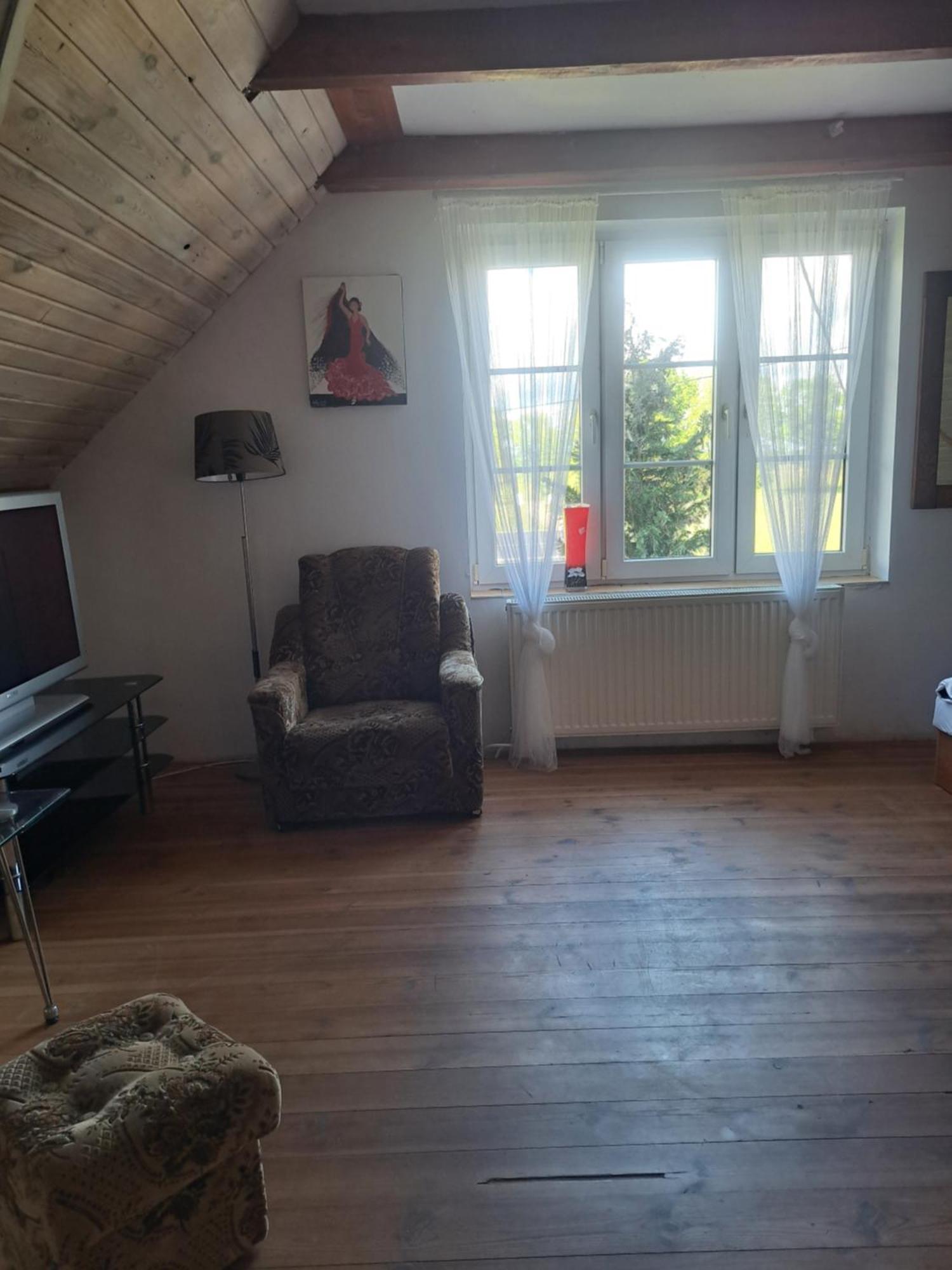 bizon Konuk evi Sadowne Dış mekan fotoğraf